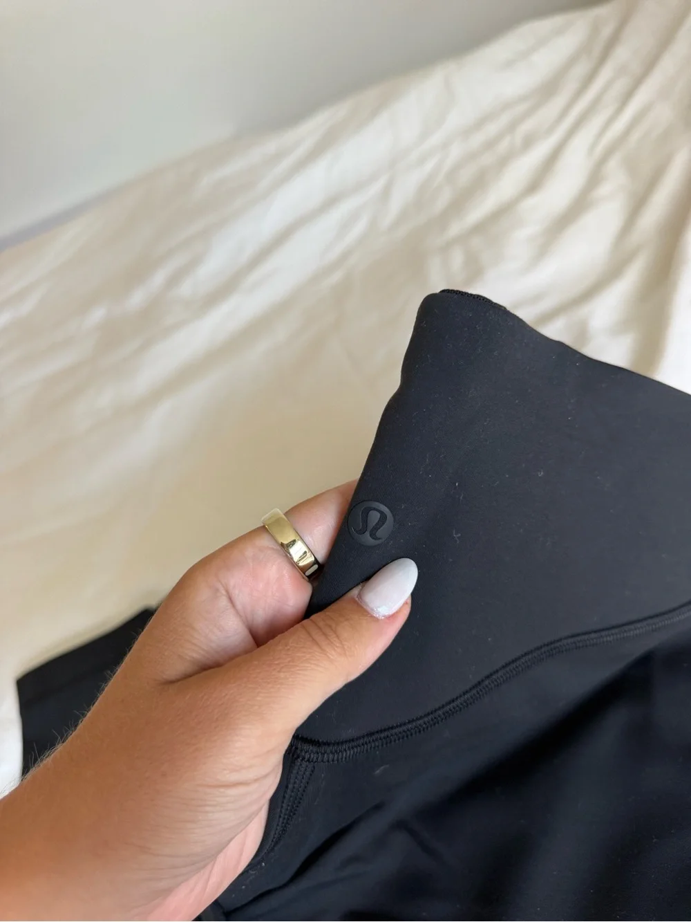 Lululemon Black Contour Leggings